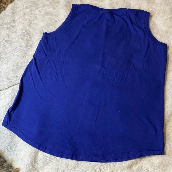 Disney Medium Snow White tank - Picture 4 of 4